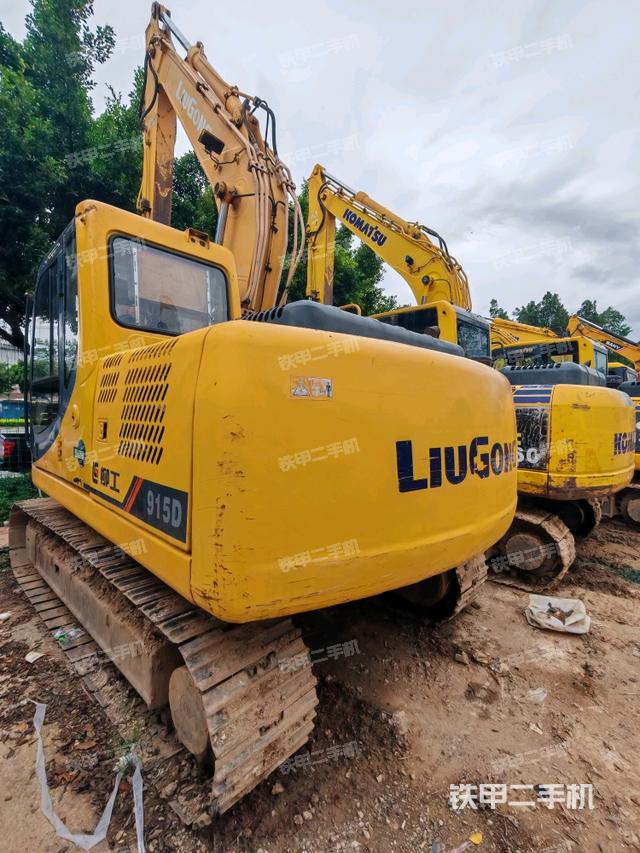 整機右后45°（整機外觀）