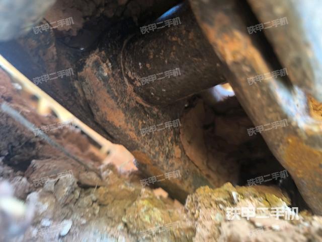 左導(dǎo)向輪（行走機(jī)構(gòu)）