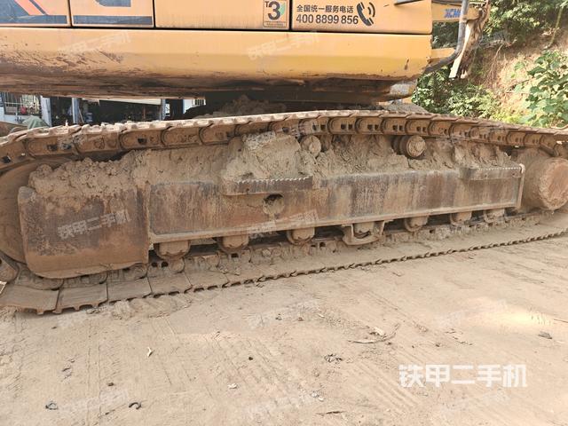 左側(cè)行走馬達(dá)蓋板（行走機(jī)構(gòu)）