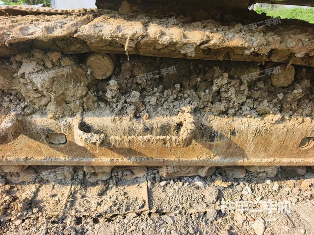 右側(cè)履帶整體（行走機(jī)構(gòu)）