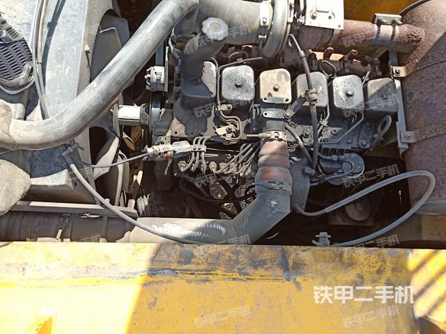 发动机整体俯视（整机外观）