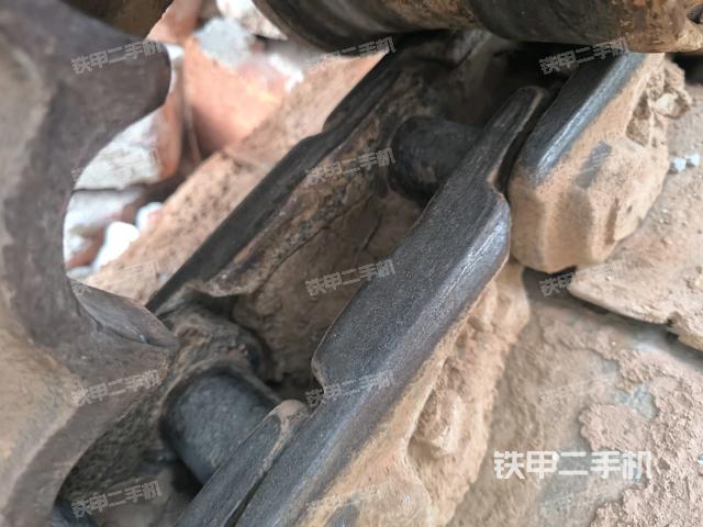 左導向輪（行走機構(gòu)）