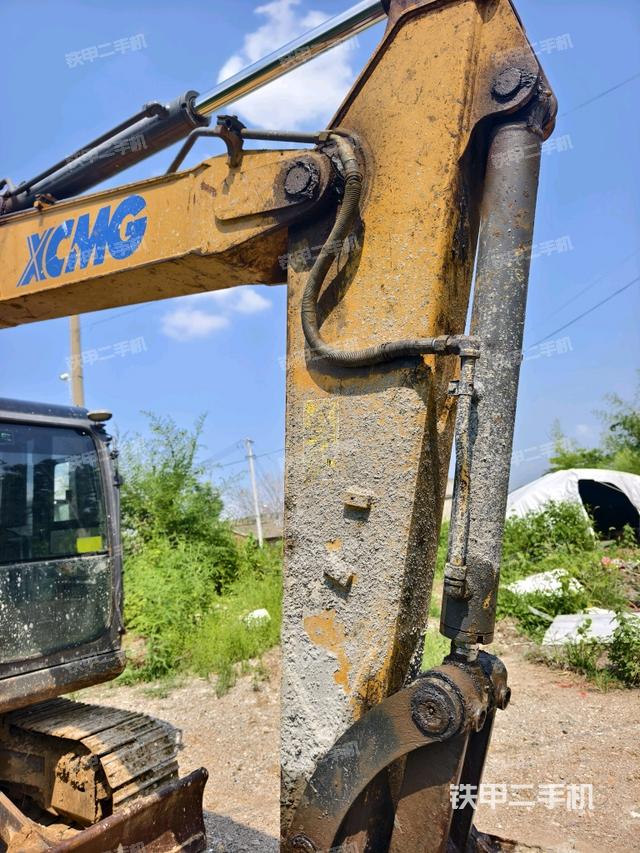 小臂整體右前（工作和回轉裝置）