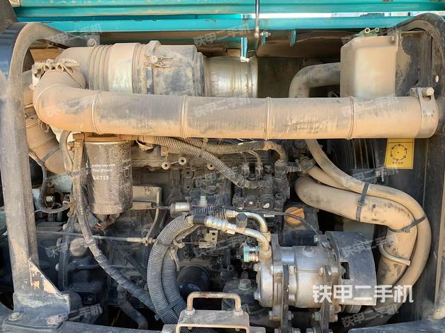 发动机整体俯视（整机外观）