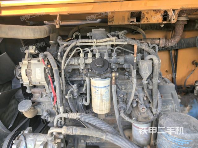 发动机整体俯视（整机外观）