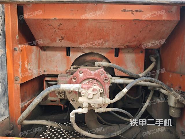 液压泵斜45 右（大件舱室）