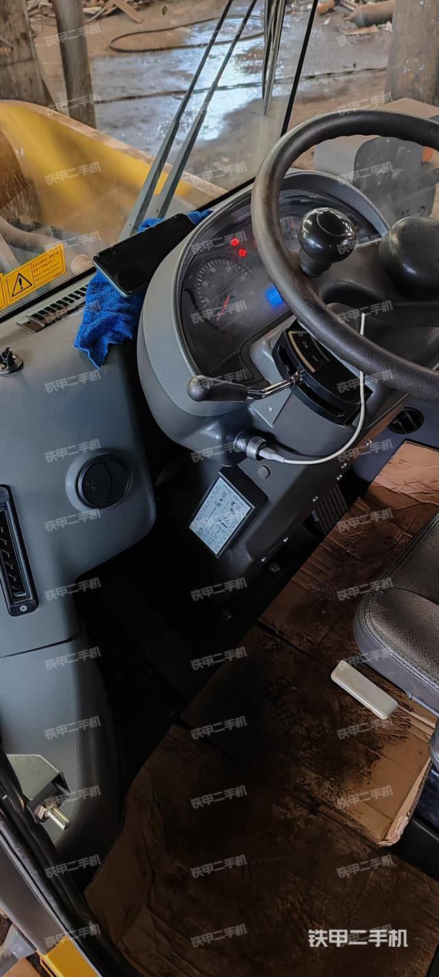 驾驶室工作台（整机外观及大件）