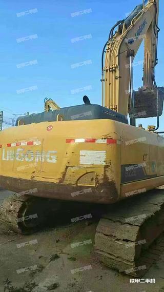 柳工CLG922E挖掘机实拍图片