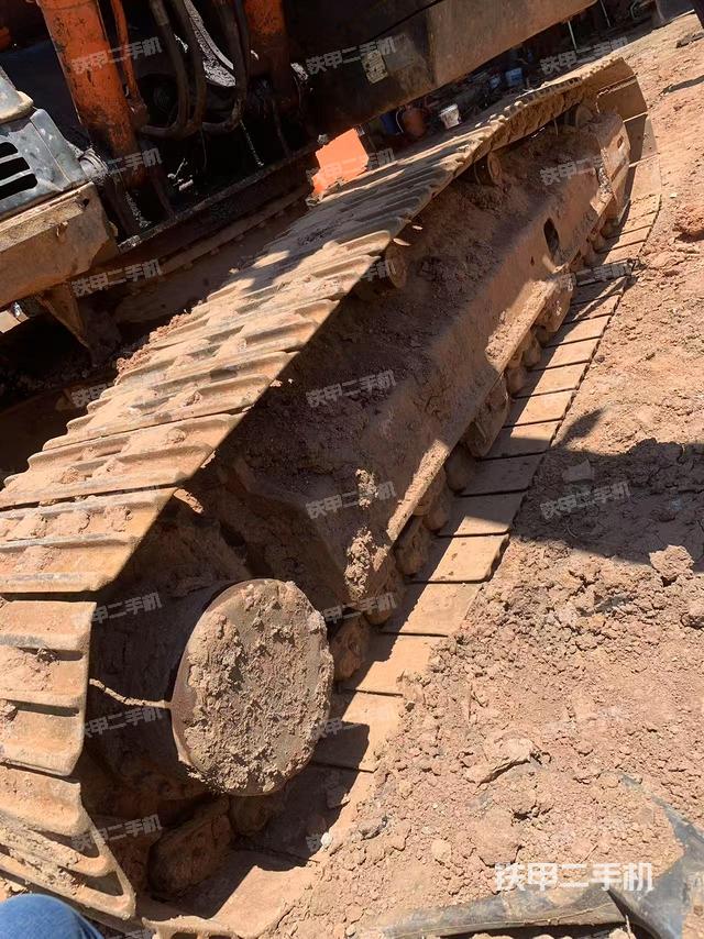 單側(cè)履帶整體（整機外觀）