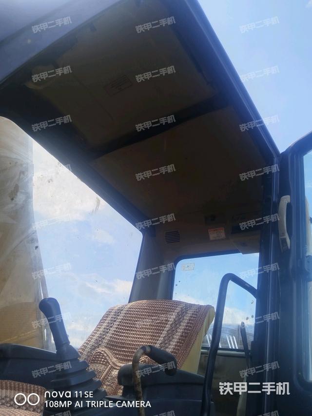 驾驶室左后45度（驾驶室部分）