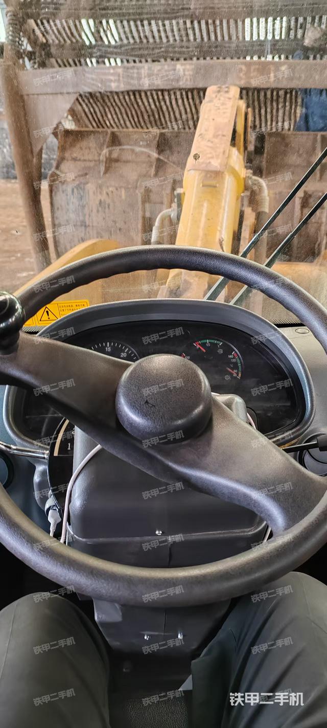 驾驶室操作台（整机外观及大件）