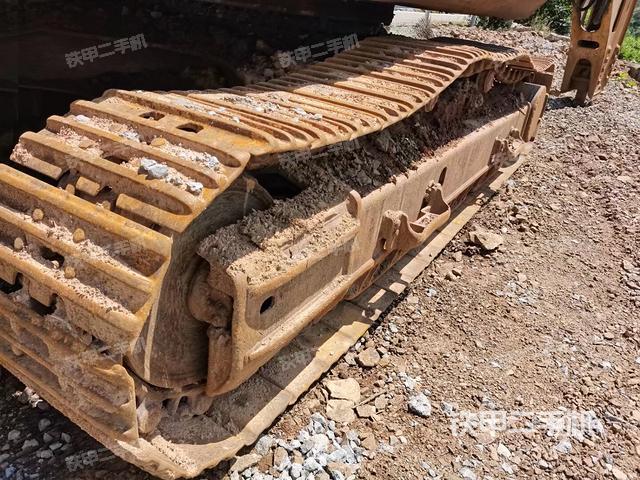 单侧履带整体（整机外观）