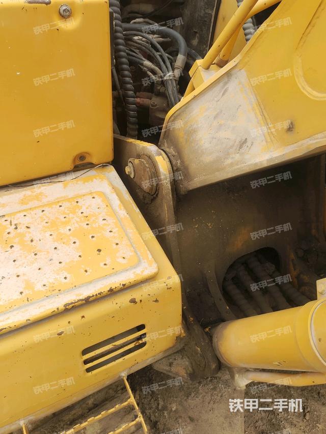 大臂根部 斜视（工作和回转装置）