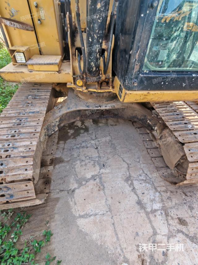 驾驶室整体（整机外观）