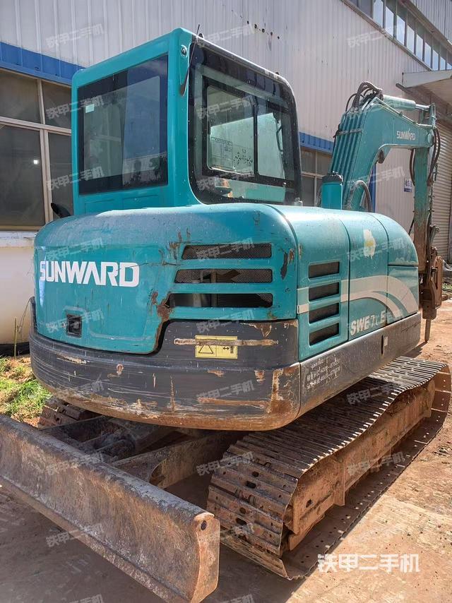 整机右后45°（整机外观）