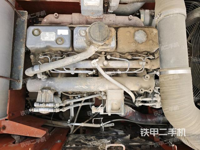 气门室盖螺丝特写（上车部件）