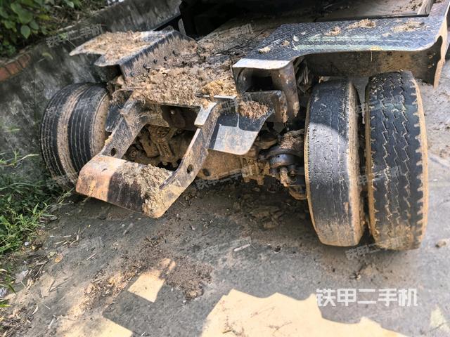 单侧履带整体（整机外观）