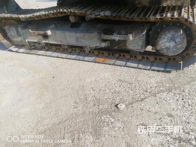 左側履帶整體?（行走機構）