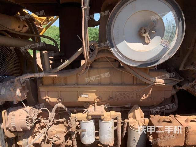 發(fā)動(dòng)機(jī)（設(shè)備外觀及核心部件）