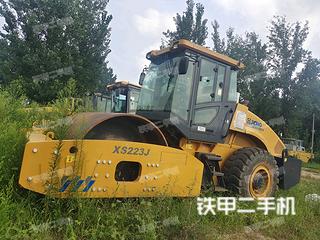 徐工XS223J压路机实拍图片