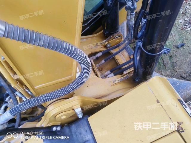 大臂根部 斜视（工作和回转装置）