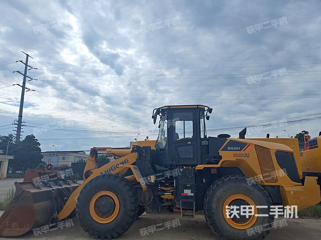 工作装置整体（整机外观及大件）