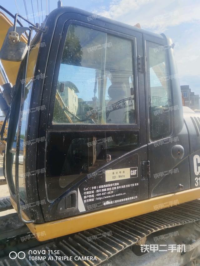 駕駛室正側（駕駛室部分）