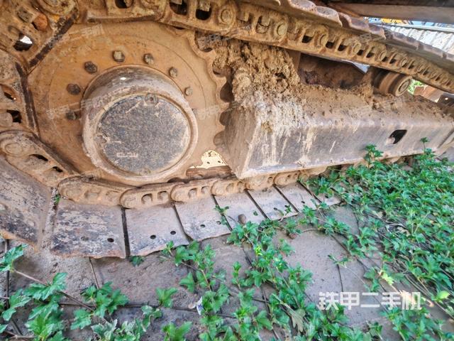 单侧履带整体（整机外观）