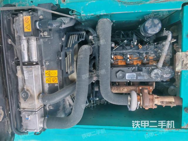 发动机整体俯视（整机外观）