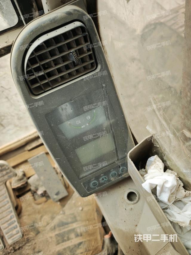 显示屏 （驾驶室部分）