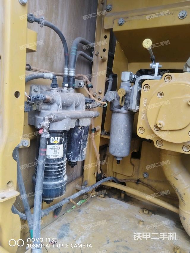 液压泵斜45 左（大件舱室）