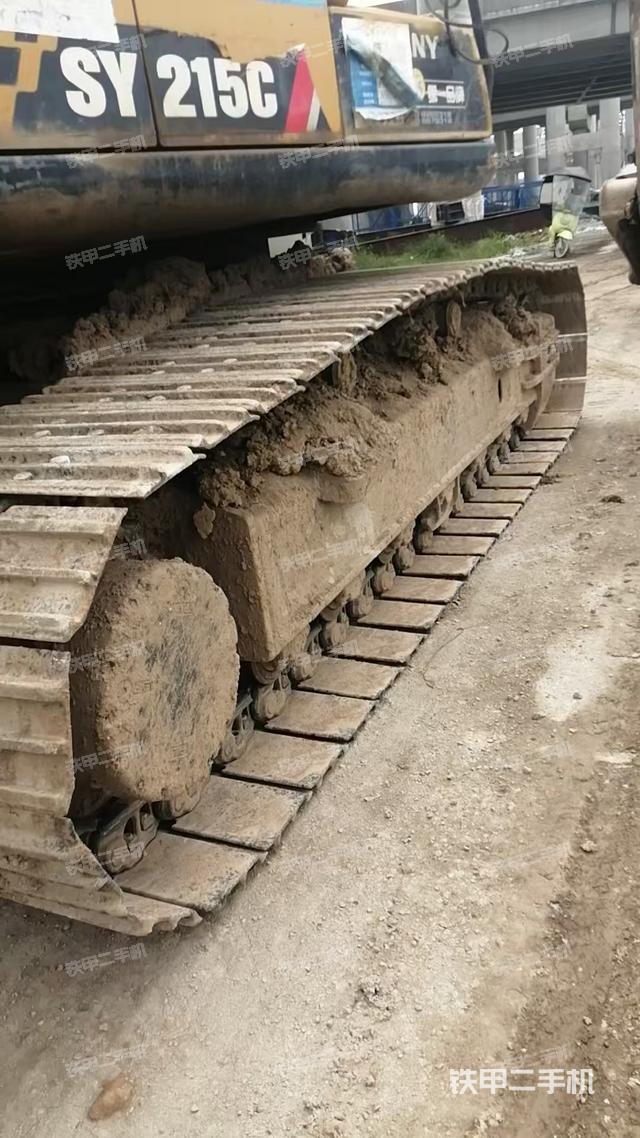 单侧履带整体（整机外观）