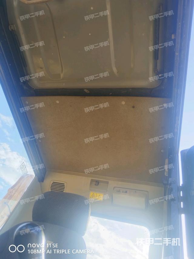 頂棚整體（駕駛室部分）