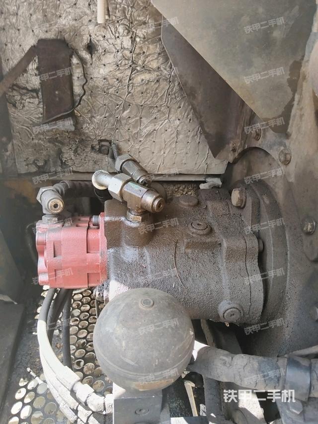 液压泵室（大件舱室）