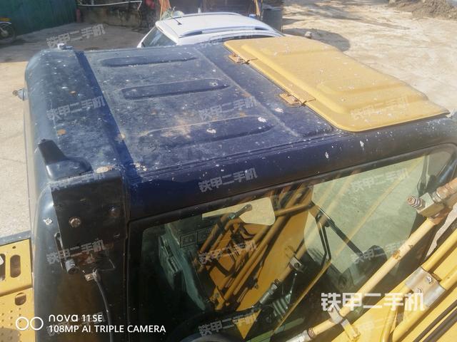 駕駛室頂部俯視（上車部件）