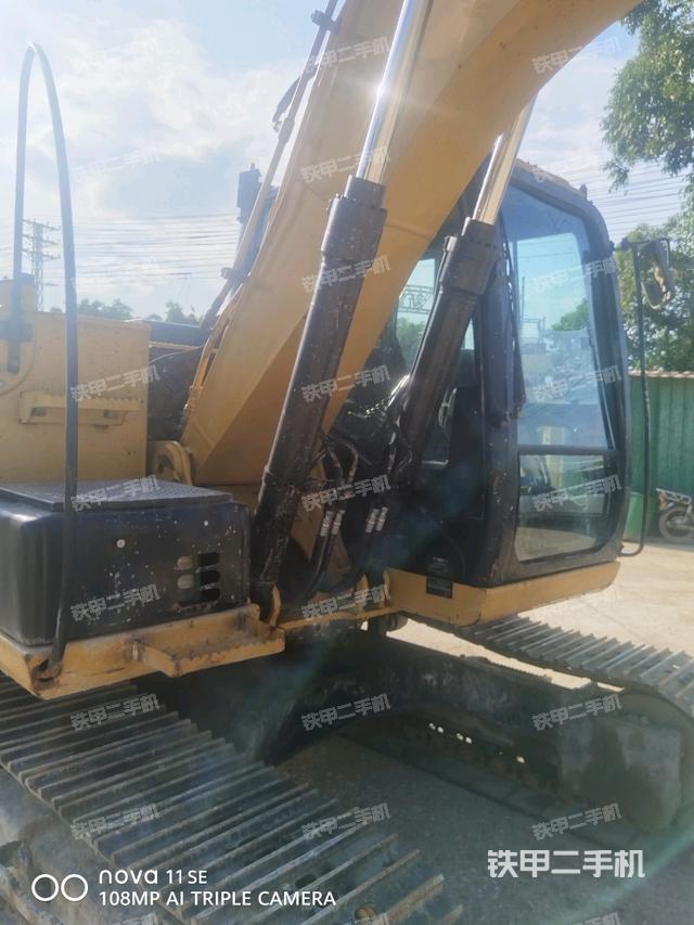 大臂油缸整體?豎拍（工作和回轉裝置）