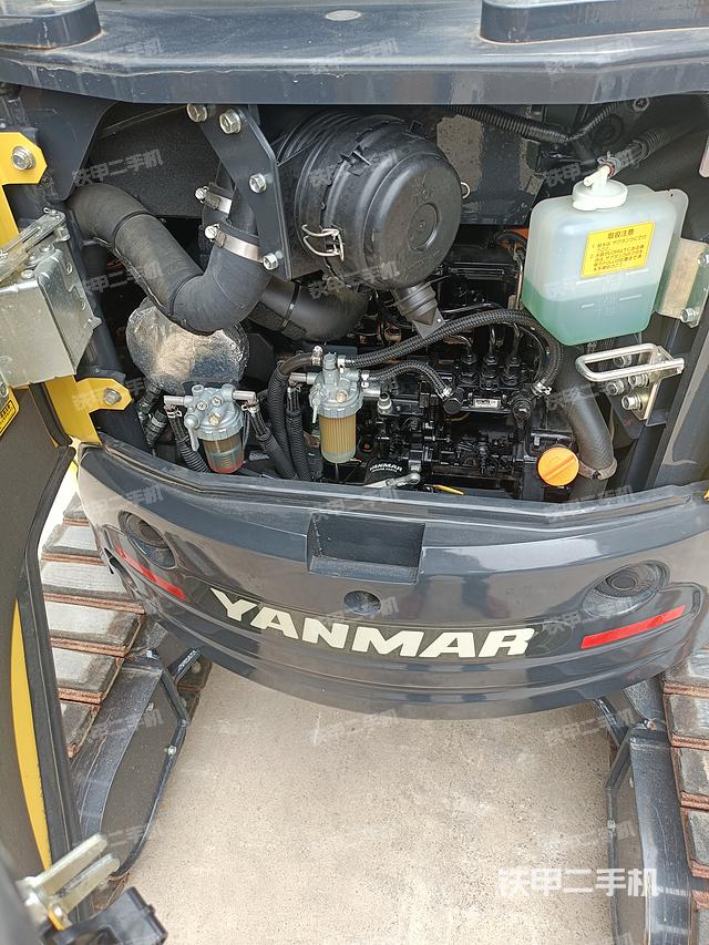 發(fā)動機整體俯視（整機外觀）