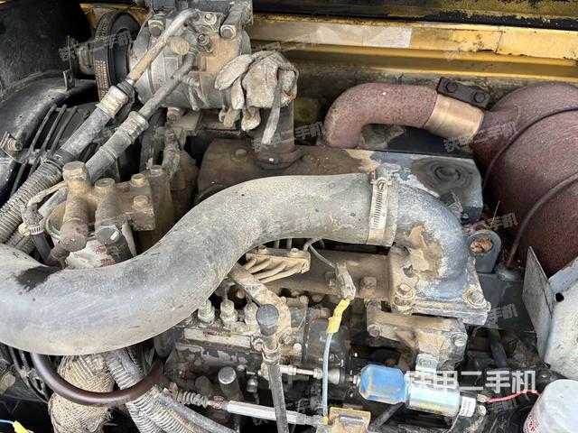 發(fā)動(dòng)機(jī)整體俯視（整機(jī)外觀）