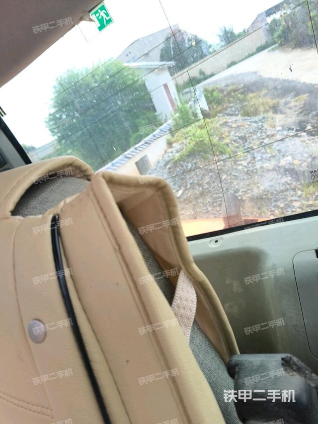 顶棚整体（驾驶室部分）