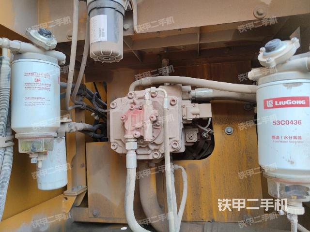 液压泵室（大件舱室）