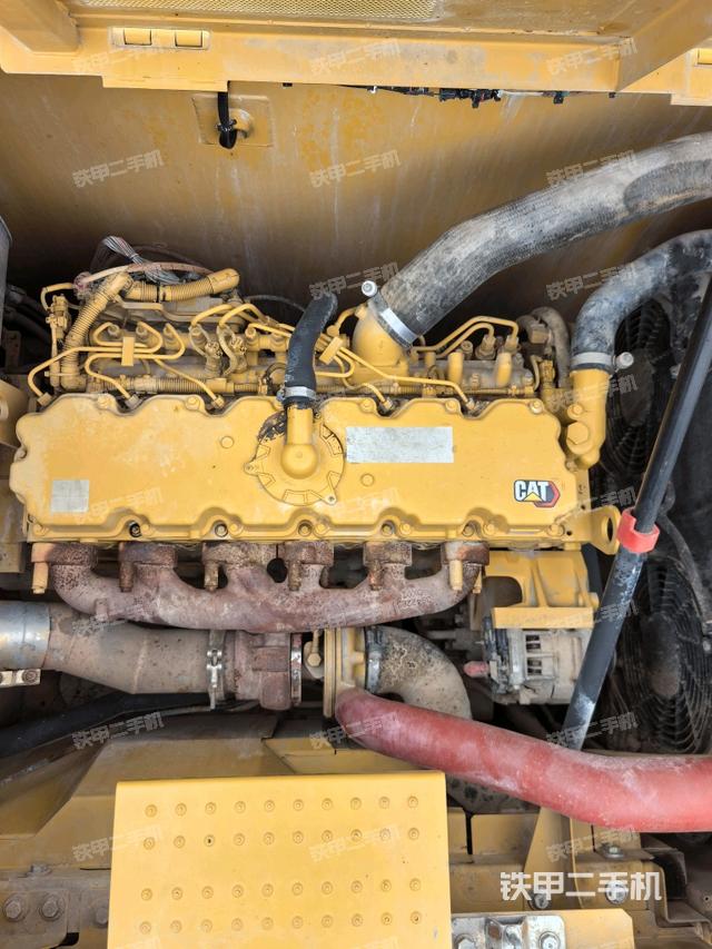 发动机整体俯视（整机外观）