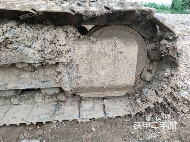 右侧行走马达盖板（行走机构）