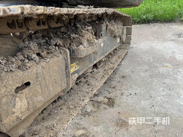 单侧履带整体（整机外观）