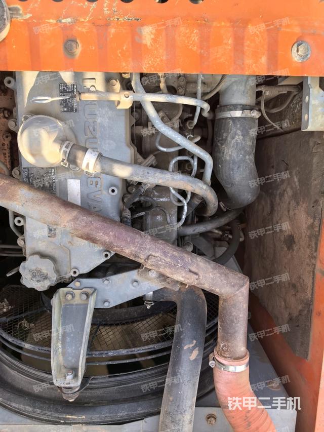 氣門室蓋螺絲特寫（上車部件）