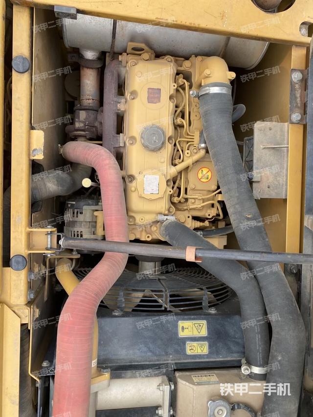 发动机整体俯视（整机外观）