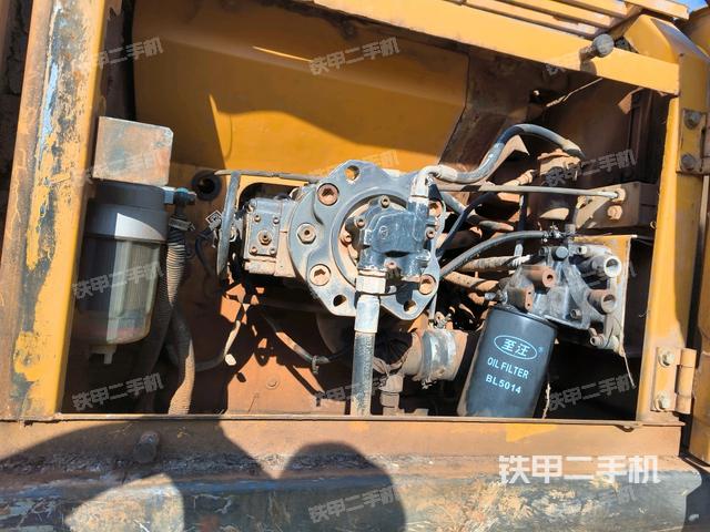 液压泵斜45 左（大件舱室）