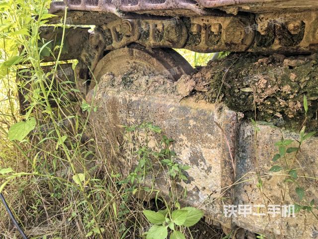 左侧行走马达盖板（行走机构）