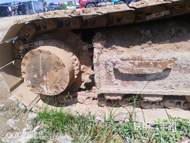 右驱动轮（行走机构）