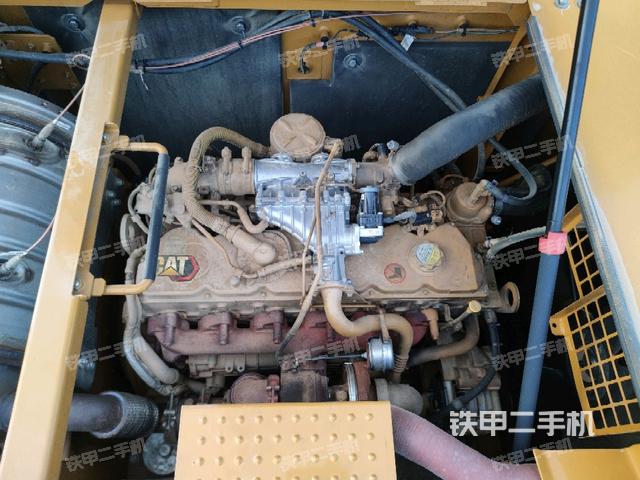 發(fā)動機(jī)整體俯視（整機(jī)外觀）