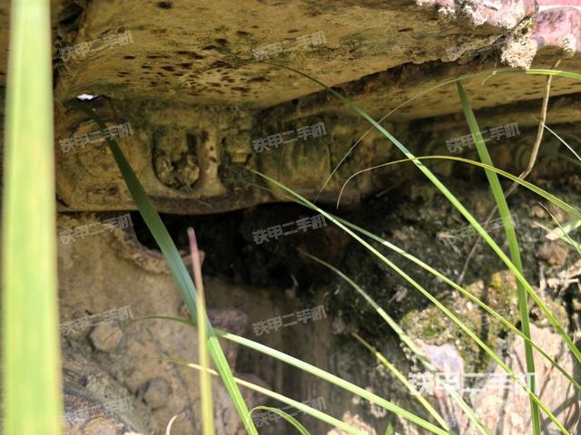 右侧履带整体（行走机构）